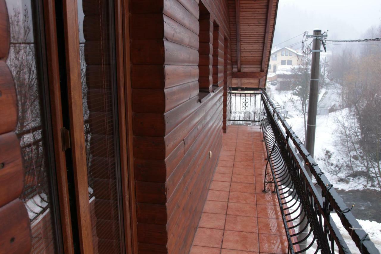 Rekreacny Dom Pod Dedovou Oscadnica Exterior foto